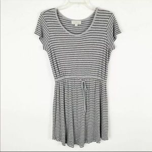 Olive & Oak Short Sleeve Drawstring T-Shirt Dress
